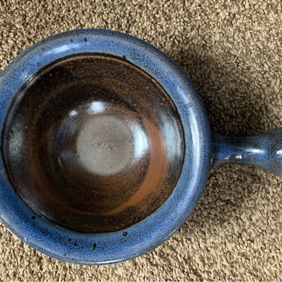 Stoneware Soup Bowl w/Handle - Picture 5 of 5